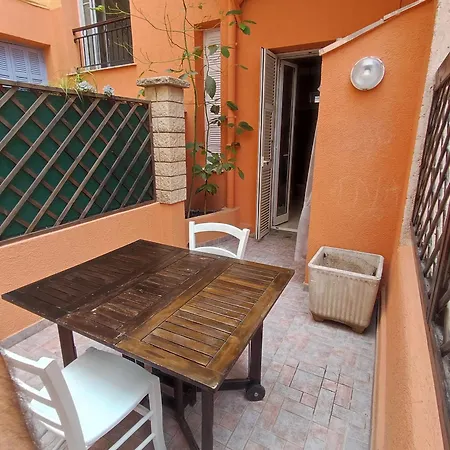 Les Ixias Апартаменты